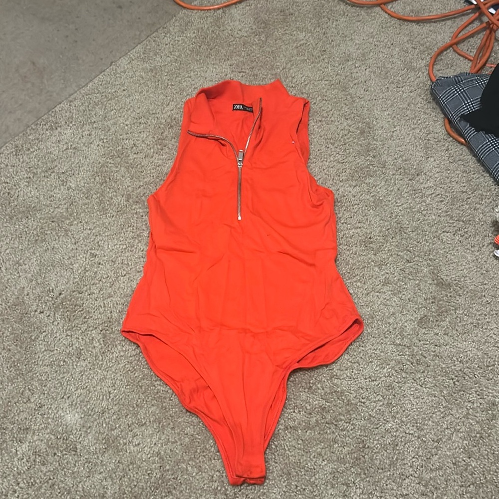 Stretchy soft material
